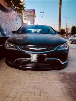 Chrysler 200